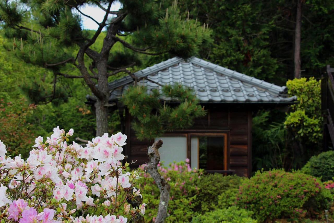 Kougetsu Sanso -- Moon Villa In Tokyo Hachioji Exterior photo